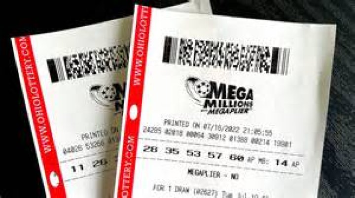 Are 2 numbers worth anything in Mega Millions?