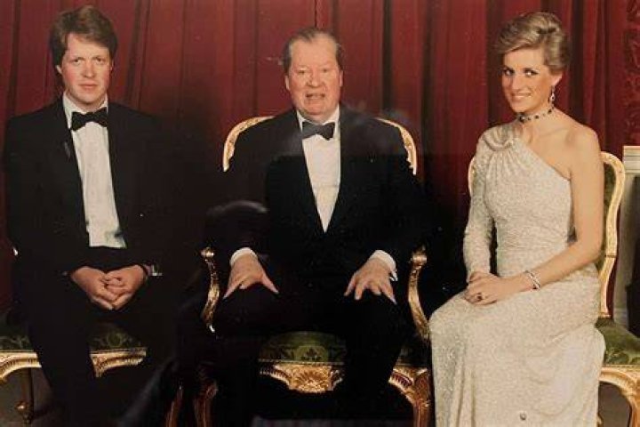 How rich is the Spencer family?